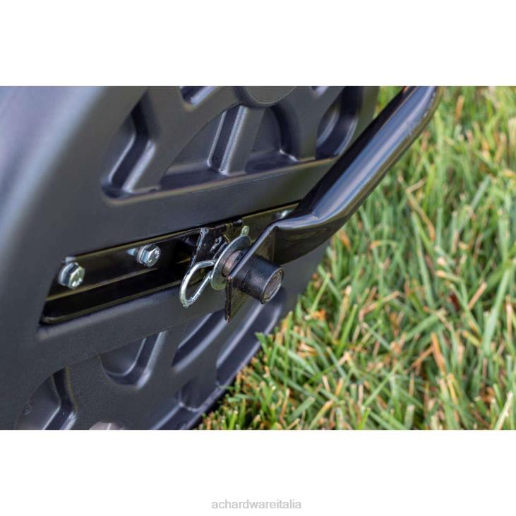 Tosa erba Ace Hardware Rullo per terra da prato agri-fab da 18 pollici 4N2666